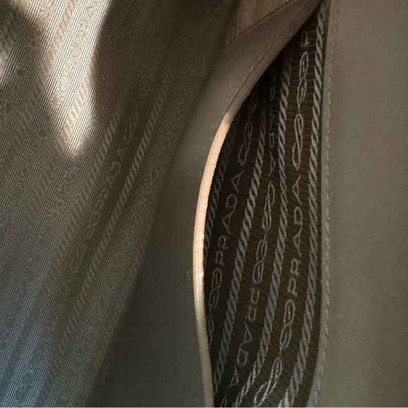 Prada Esplanade Saffiano City Calf Tote Bag Beige Small - Picture 11 of 15